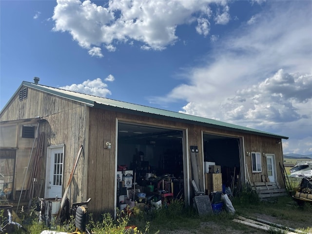 view of side of property