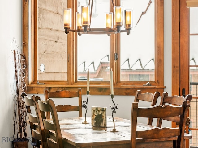 dining room featuring a healthy amount of sunlight