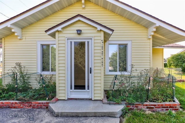 49 Two Dot Hwy, Harlowton, MT 59085 - doorway to property with fence