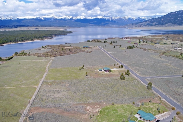 Listing photo 2 for 664 Catfish Ln, West Yellowstone MT 59758