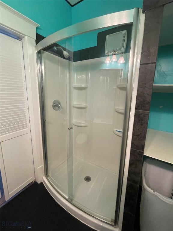 512 W Park, Anaconda, MT 59711 - full bathroom featuring a shower stall