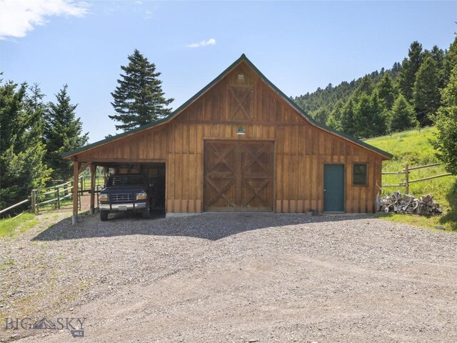 72 Sky Band Trl, Livingston, MT 59047 - view of barn featuring driveway