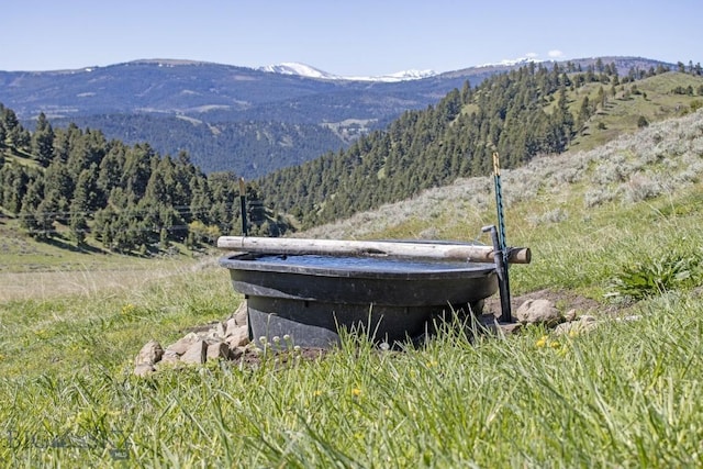 property view of mountains