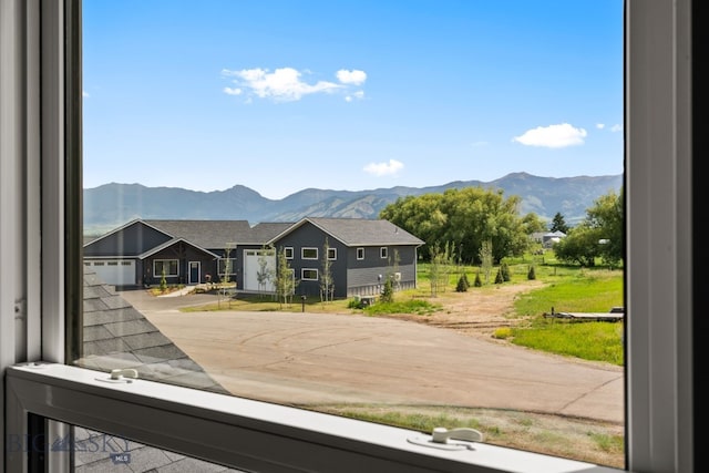 property view of mountains