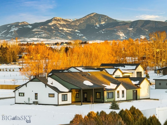 property view of mountains