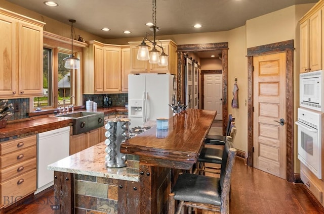 201 Silver Run Rd, Gallatin Gateway, MT 59730 - kitchen featuring white appliances, a sink, recessed lighting, backsplash, and dark wood-style floors
