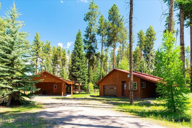 view of front of property featuring a garage