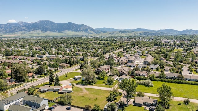 bird's eye view with a mountain view