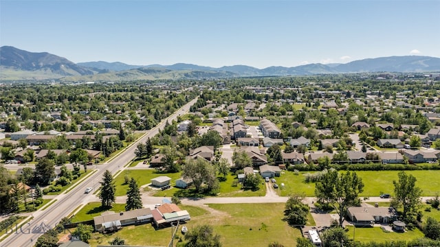 bird's eye view with a mountain view