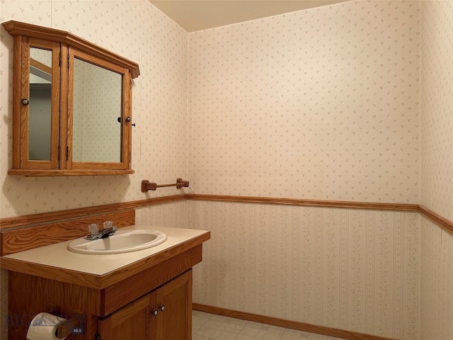 bathroom featuring vanity