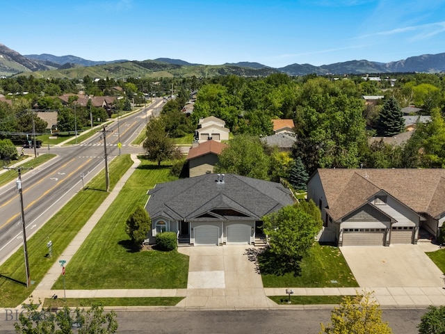 bird's eye view with a mountain view