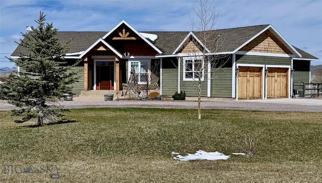 craftsman house featuring a front yard