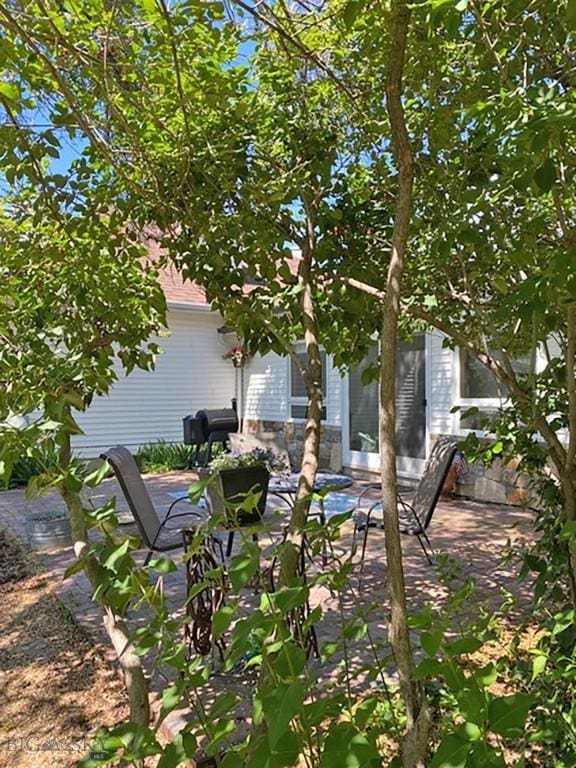113 E Poppleton, Sheridan, MT 59749 - view of patio / terrace