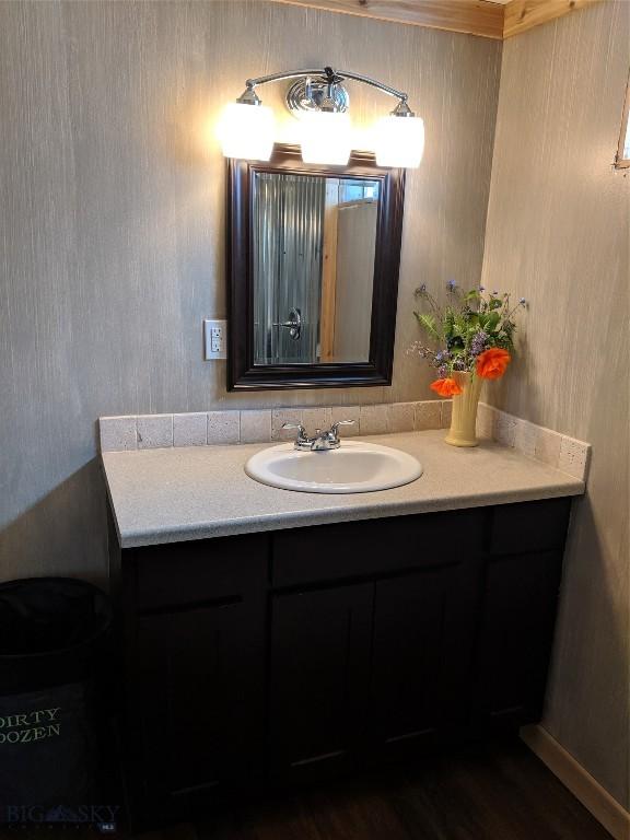 bathroom with vanity