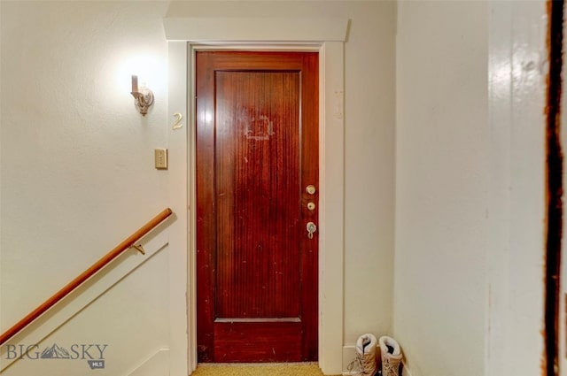 325 N 3rd St, Livingston, MT 59047 - view of entryway