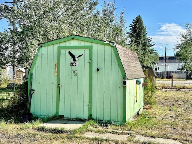 view of outbuilding