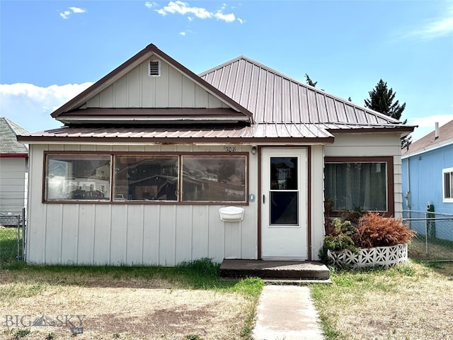 view of front of house