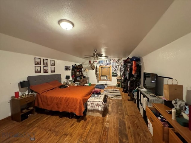 3 Sage Trl, Big Timber, MT 59011 - bedroom featuring a textured ceiling and wood finished floors