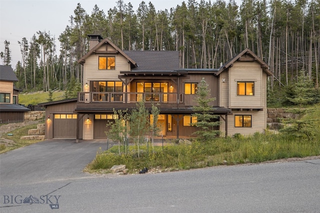 view of front of home featuring a garage