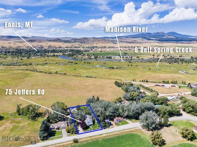 drone / aerial view with a mountain view