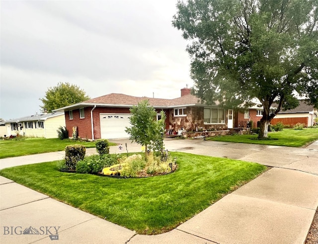 single story home featuring a front yard and a garage