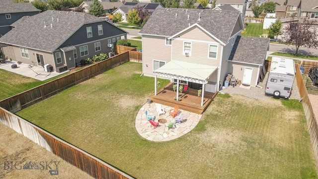 bird's eye view with a residential view