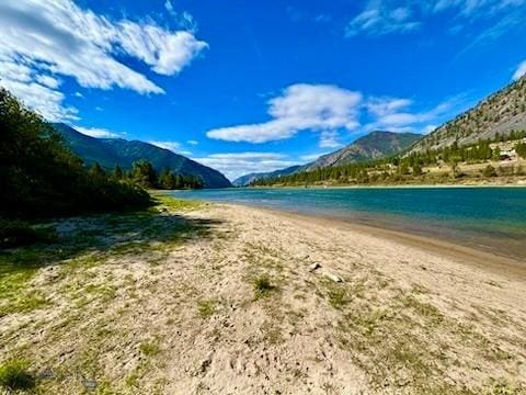 NHN River Rd W, Plains, MT 59859