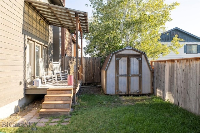 view of outdoor structure with a lawn