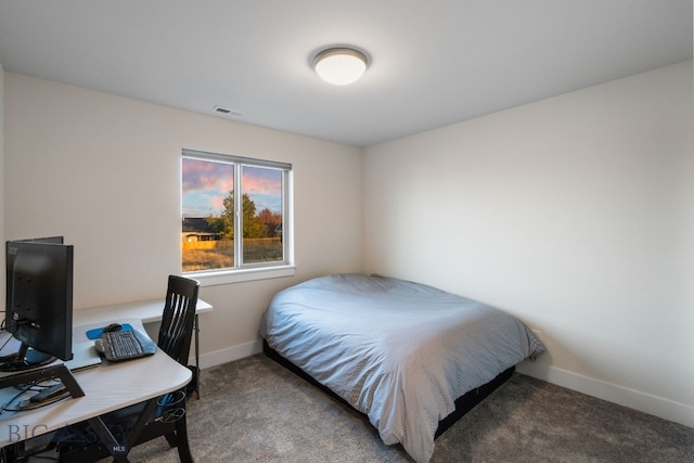 bedroom featuring carpet flooring