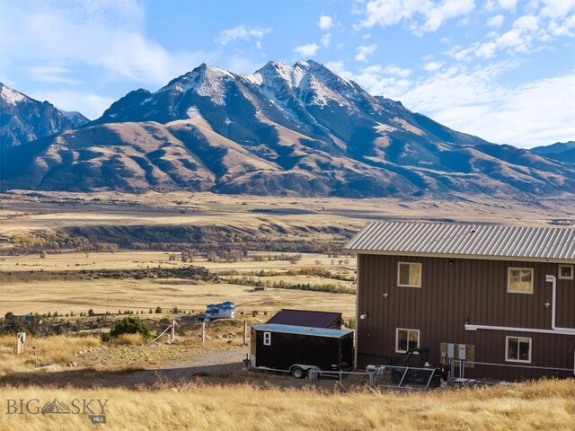 property view of mountains featuring a rural view