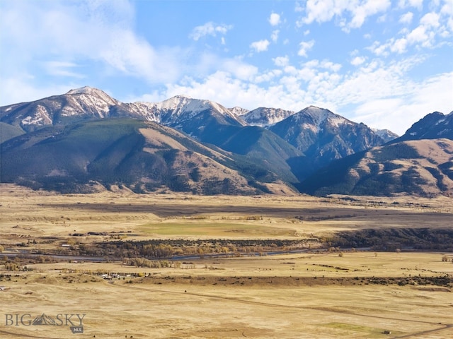 property view of mountains