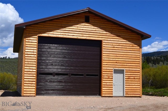 155 Moose Run, Polaris, MT 59746 - view of garage