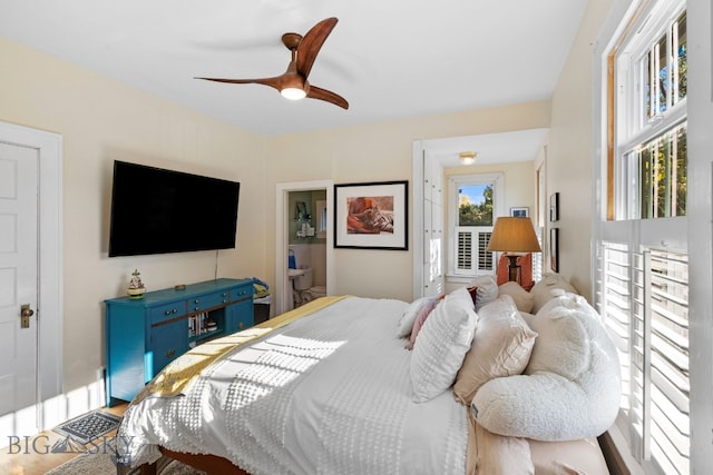 bedroom featuring ceiling fan