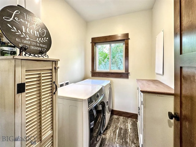 401 Mill Crk, Sheridan, MT 59749 - laundry room featuring washing machine and clothes dryer, dark wood-type flooring, and baseboards