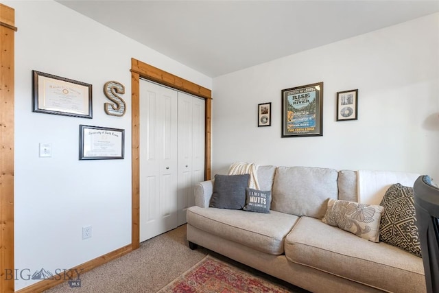 living room with carpet flooring