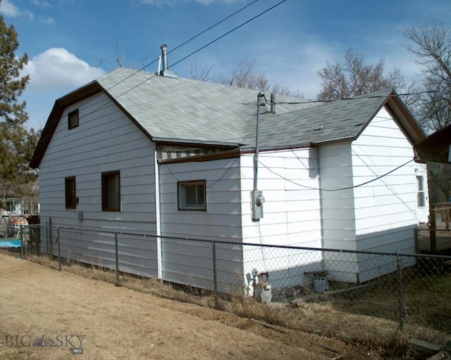 view of home's exterior