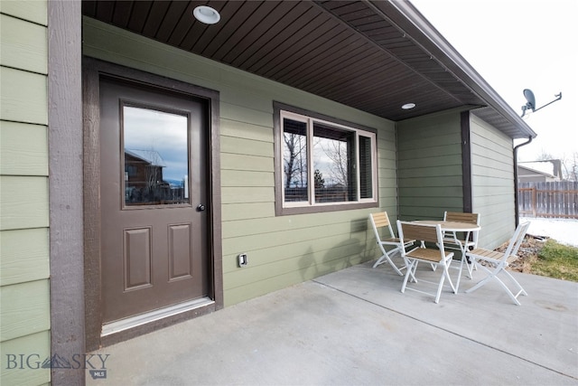 view of patio featuring covered porch