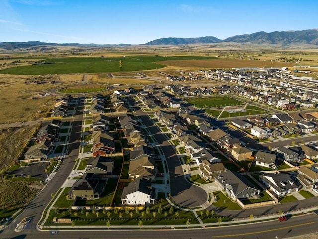 bird's eye view featuring a mountain view