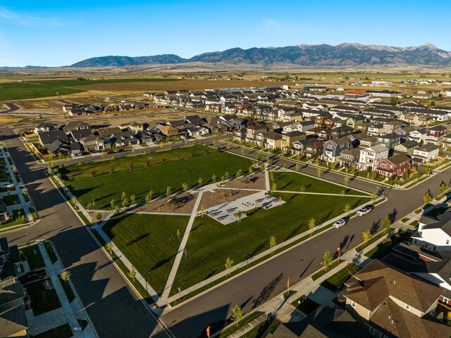 bird's eye view featuring a mountain view