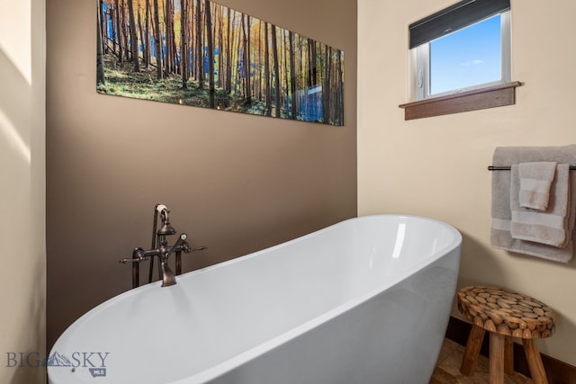 bathroom featuring a bathing tub