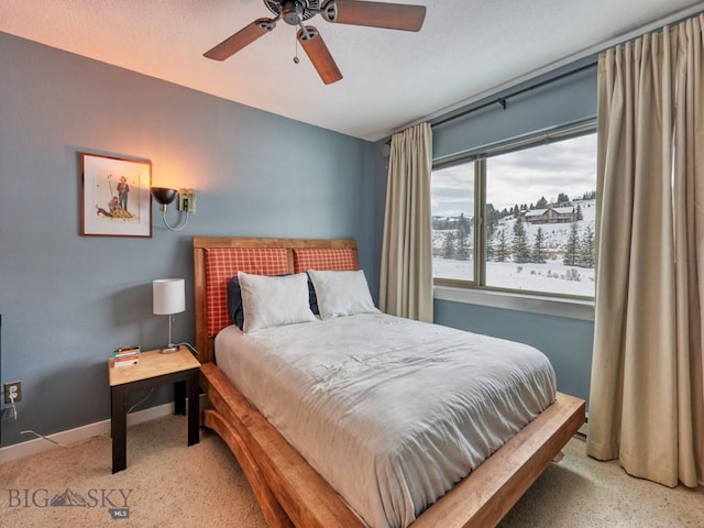 bedroom featuring ceiling fan