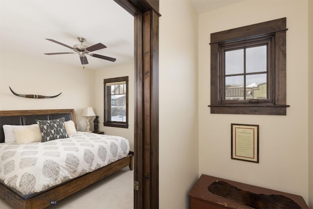 bedroom with ceiling fan