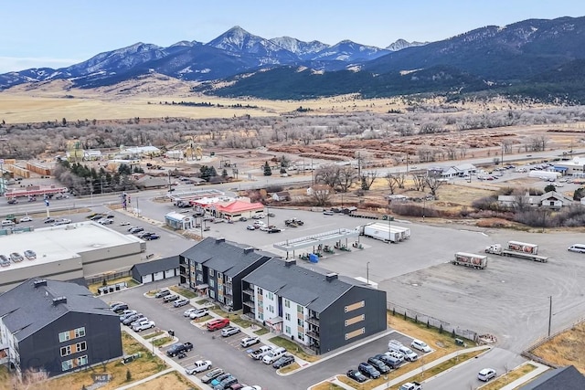 bird's eye view featuring a mountain view