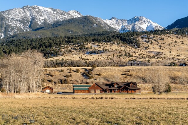 property view of mountains featuring a rural view