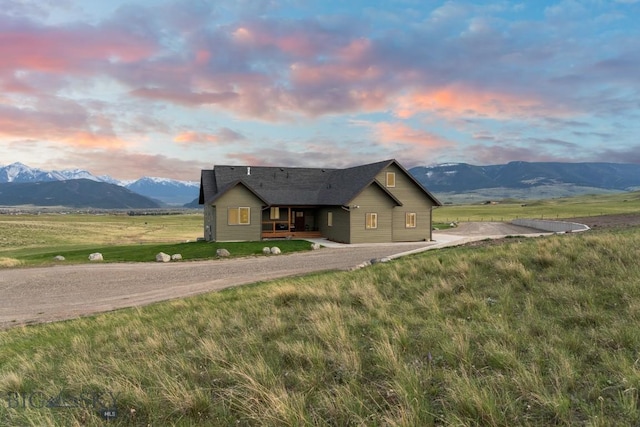 view of front of home with a mountain view