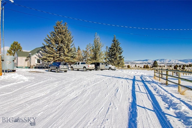 exterior space with a mountain view