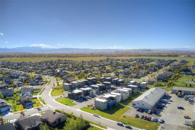 bird's eye view with a mountain view