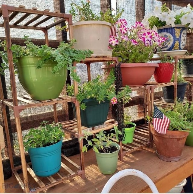 balcony with a pergola