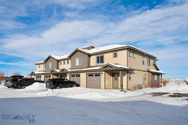 view of front of home featuring a garage