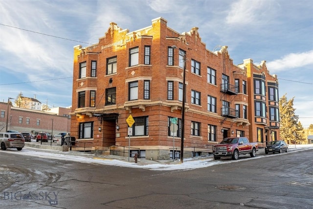 view of building exterior